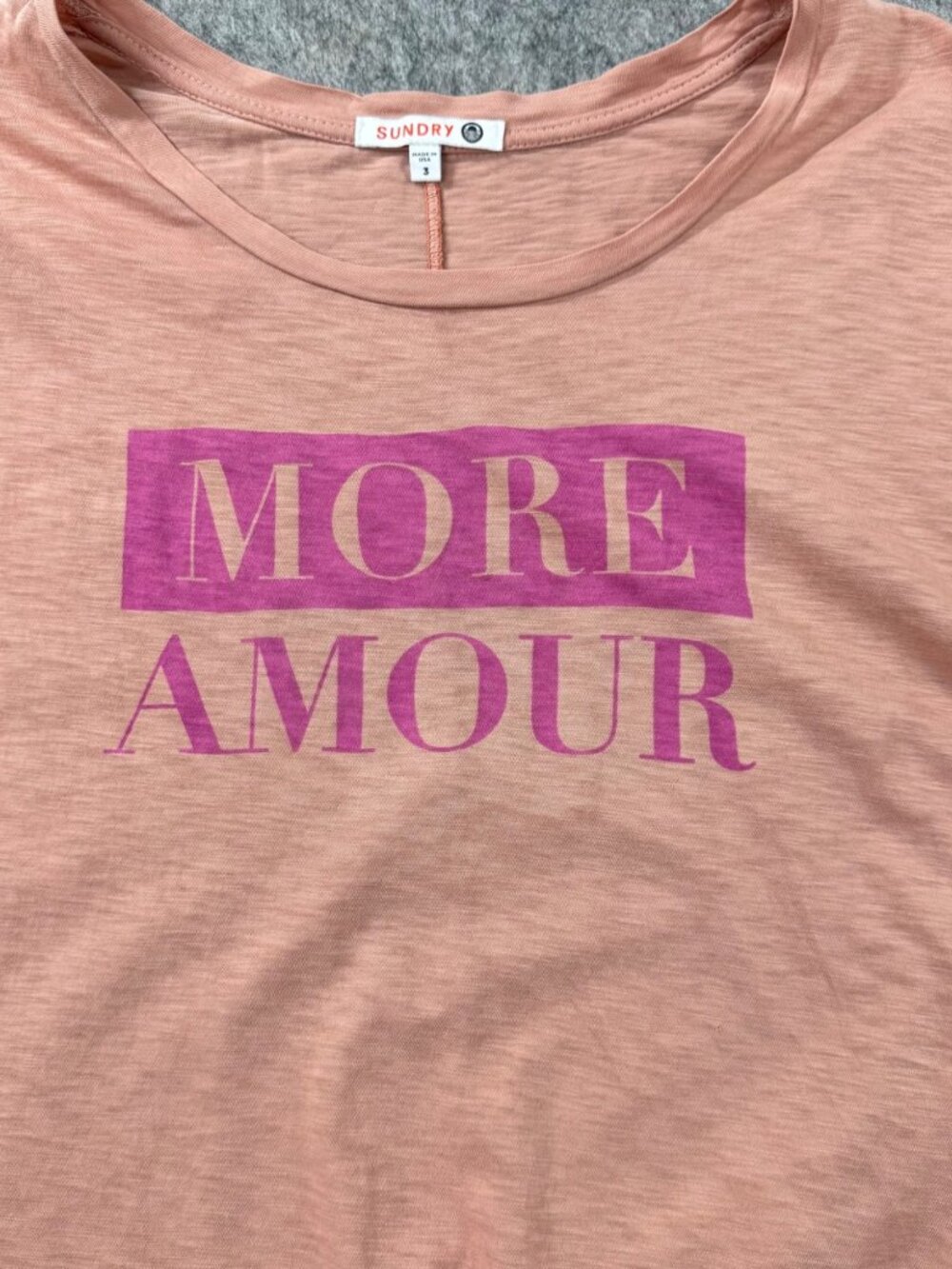 Sundry Womens Graphic T Shirt More Amour Sz 3 Short Sleeve Peach Pima Cotton - Picture 9 of 10